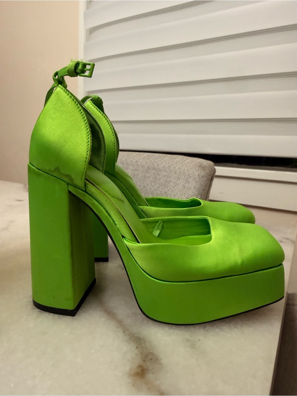 Zara Neon Satin Platform Heel Pumps in Vibrant Lime Green